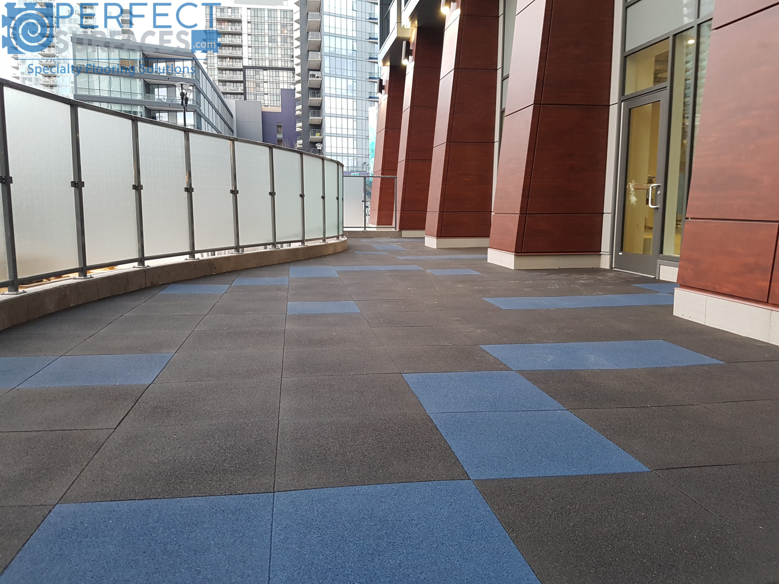 Gorillashock Deck And Patio Tile, Outdoor Carpet Tiles For Decks Canada