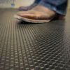 black rubber horse stall mats