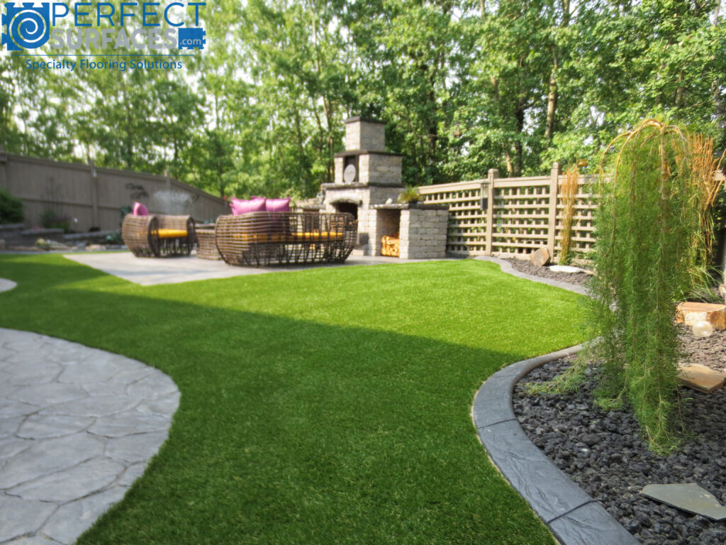 Outdoor deals artificial grass